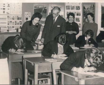1962年，女王访问特许学校
