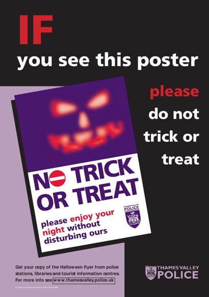 Halloween   If you see this poster please do not trick or treat